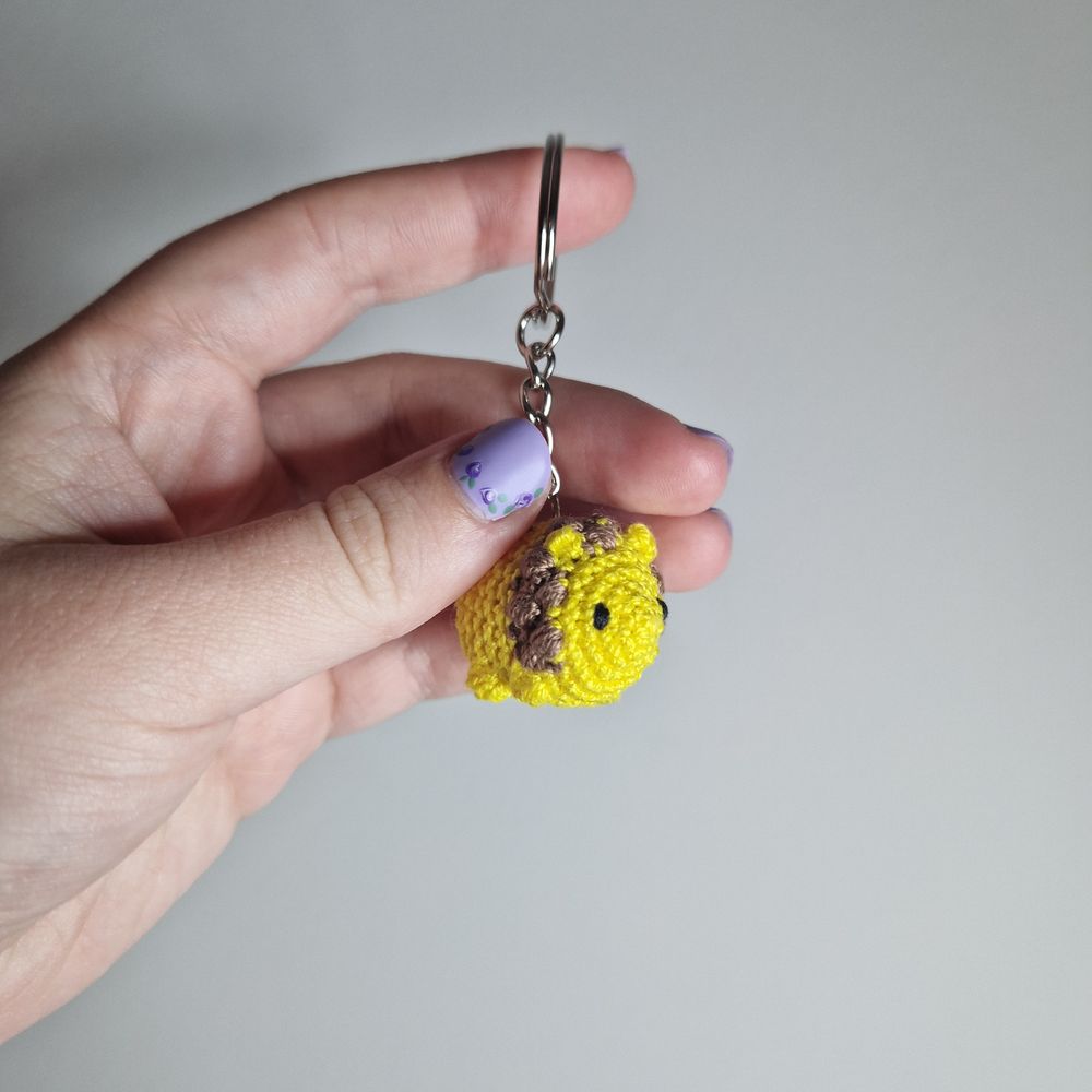 Bright yellow microcrochet lion keyring